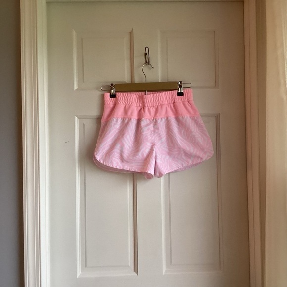 Champion Girl’s  Pink & White Athletic Shorts.  Size XL - Picture 2 of 3